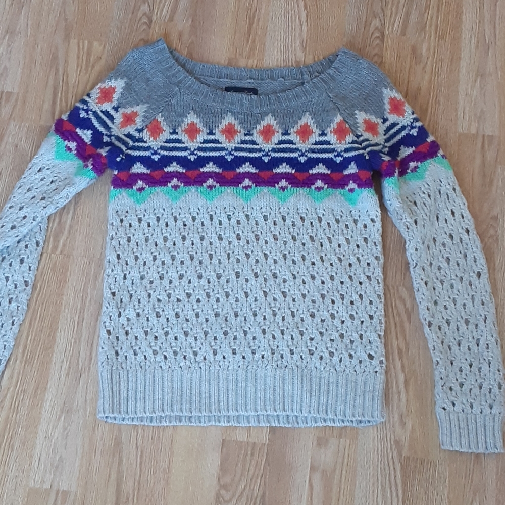 American eagle sweater